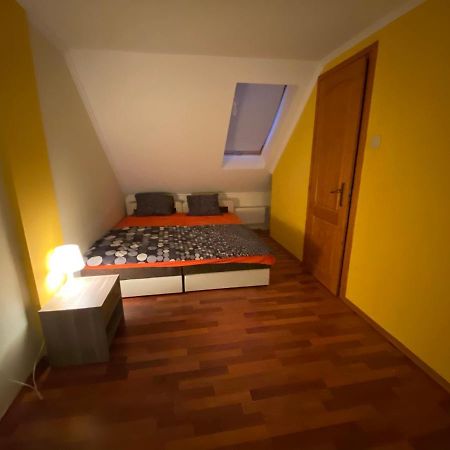 شقة غيولا  في Mimi Apartman المظهر الخارجي الصورة