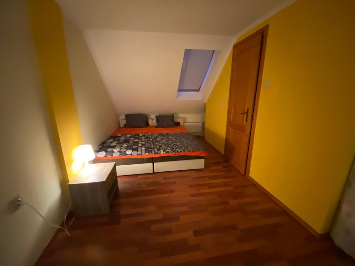 شقة غيولا  في Mimi Apartman المظهر الخارجي الصورة